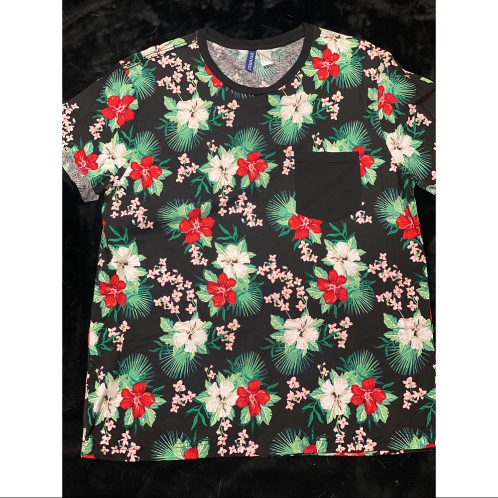 H&M Men’s Graphic Floral T-Shirt